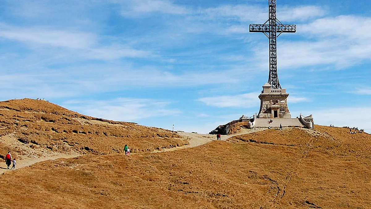 Misterele din muntii Romaniei: 5 locuri unde te trec fiorii