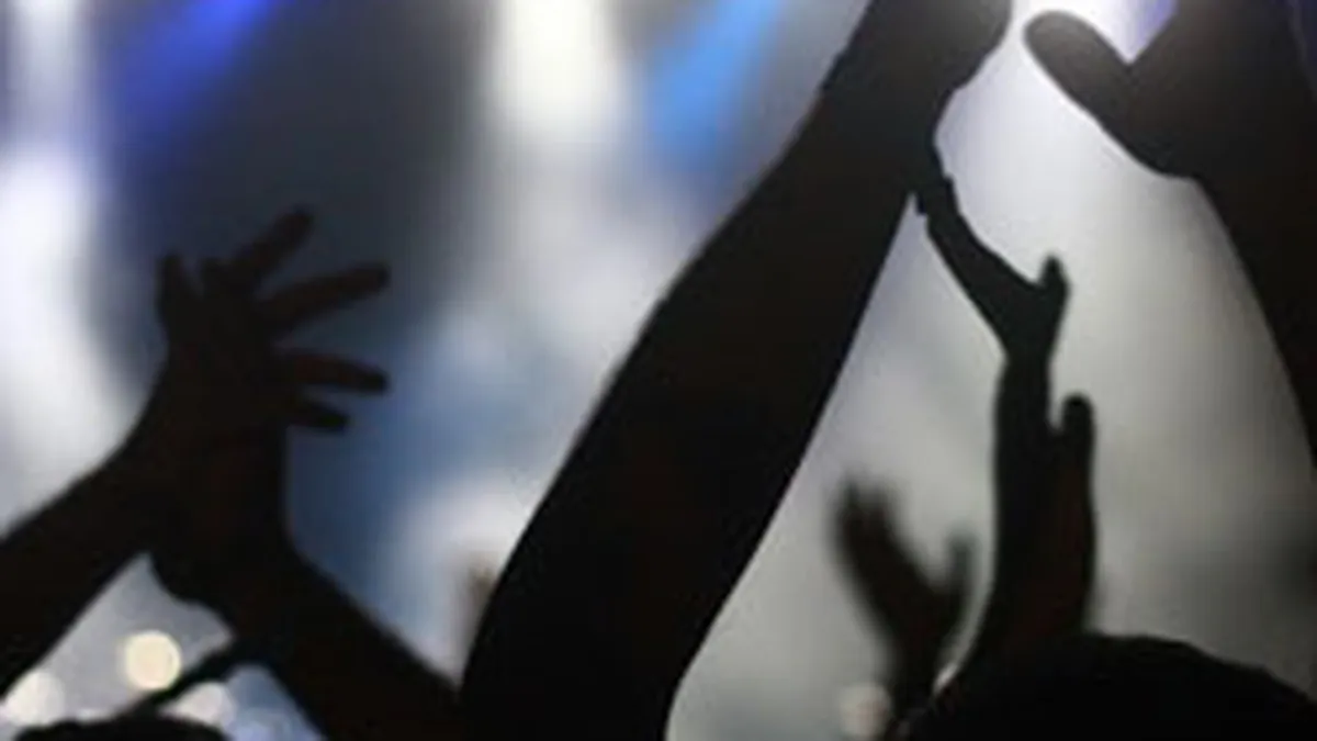 B'Estfest Summer Camp 2013 a inceput pe malul lacului Pasarea