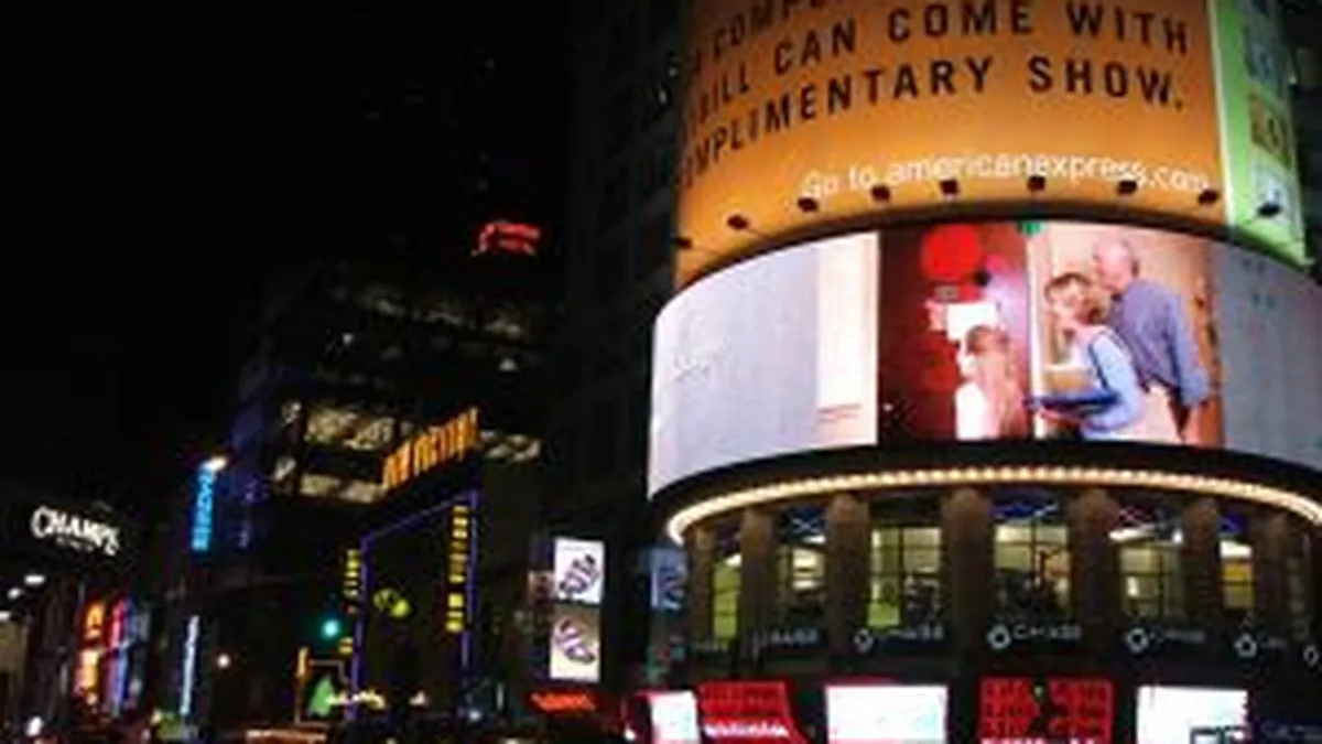 Noua lege a publicitatii stradale. Care sunt regulile si dificultatile de implementare