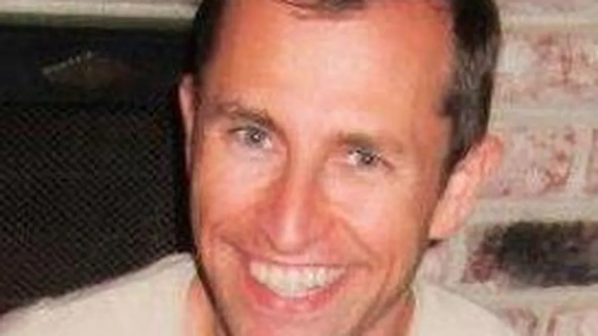 Cine e romanul care stabileste compensatiile si beneficiile pentru angajatii Facebook