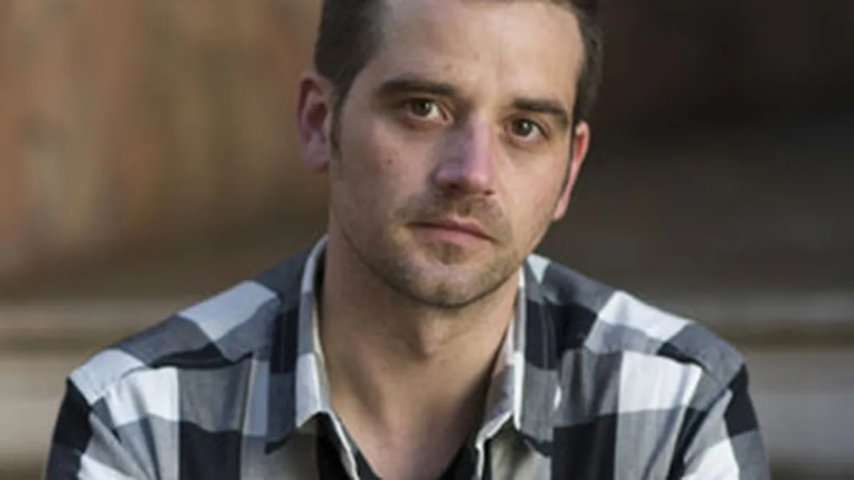 A murit hackerul care putea face un bancomat sa scuipe bani