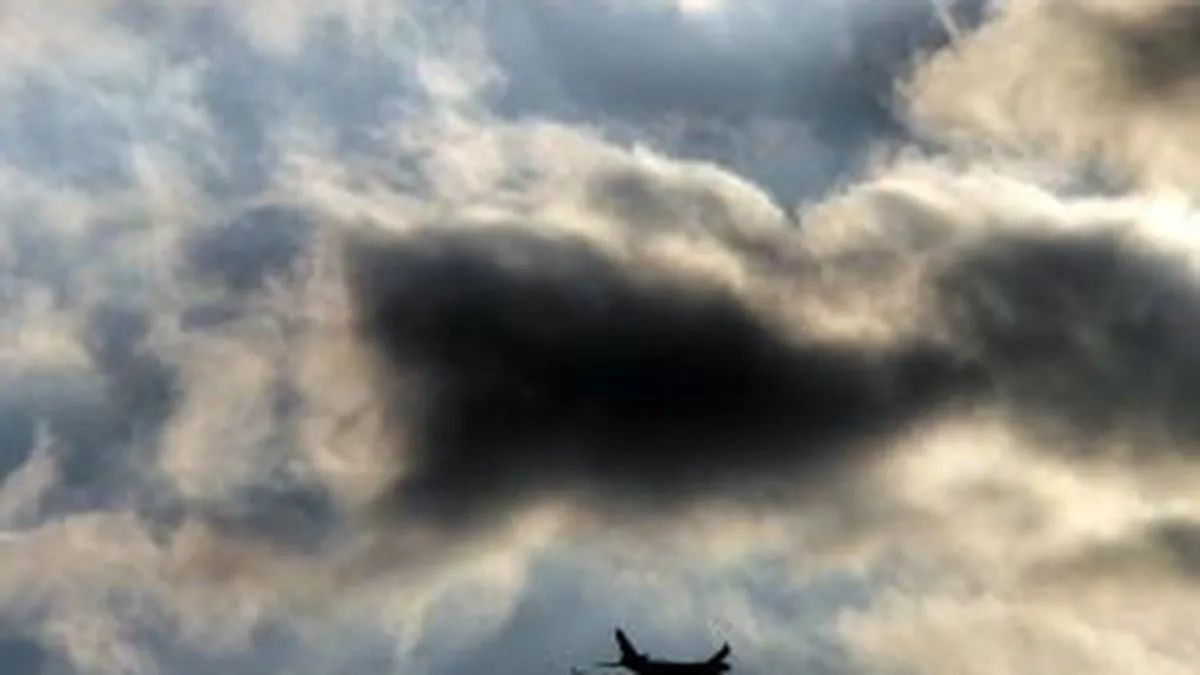 Dezastru in industria aviatica. Ce companie aeriana din Romania intra in turbulente