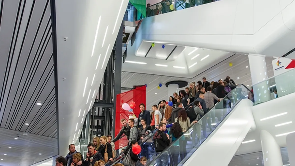 45.000 de persoane au vizitat mall-ul Promenada in ziua deschiderii