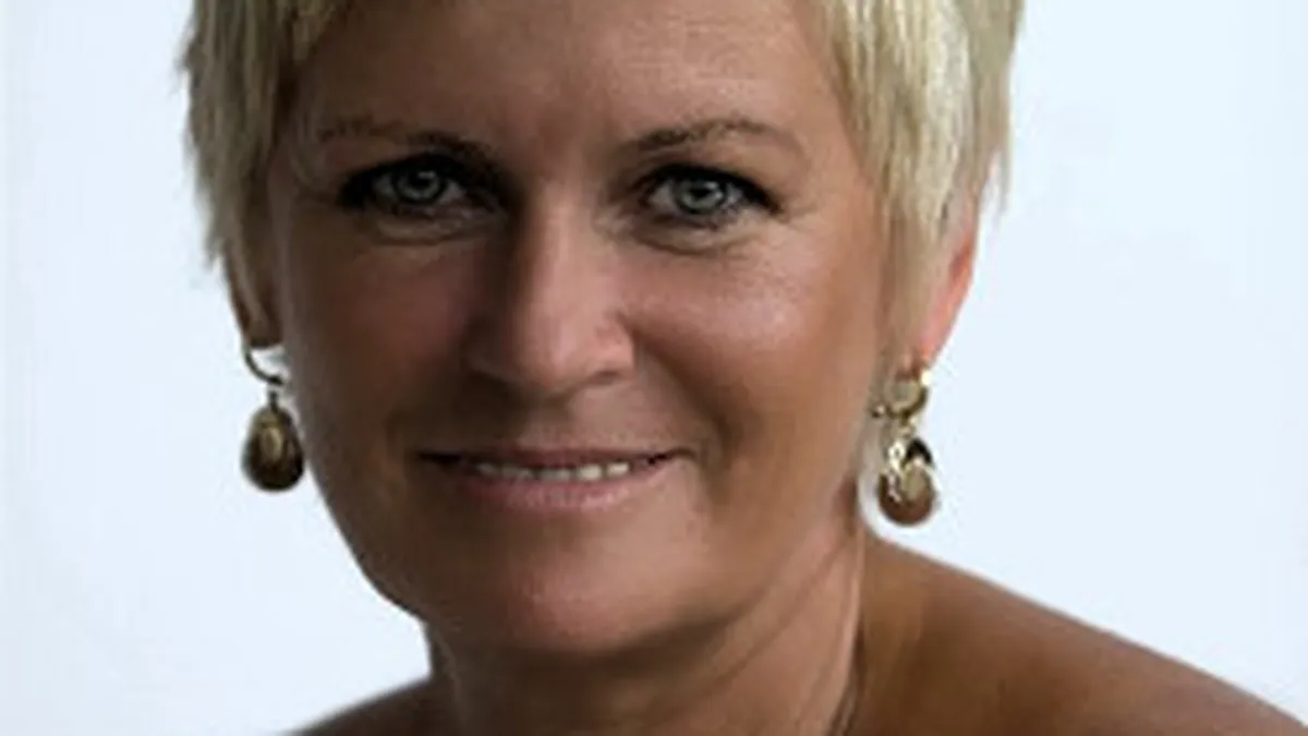 CNA interzice un spot publicitar in care apare Monica Tatoiu