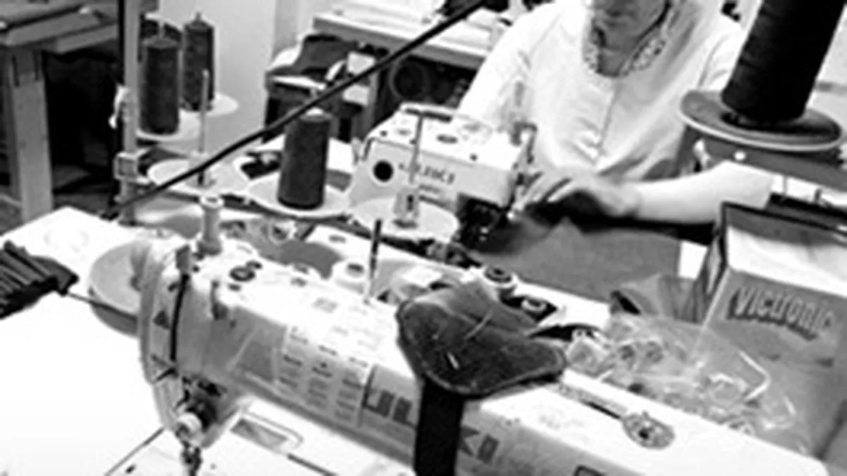 Banca Transilvania cere insolventa unei fabrici care facea haine pentru H&M