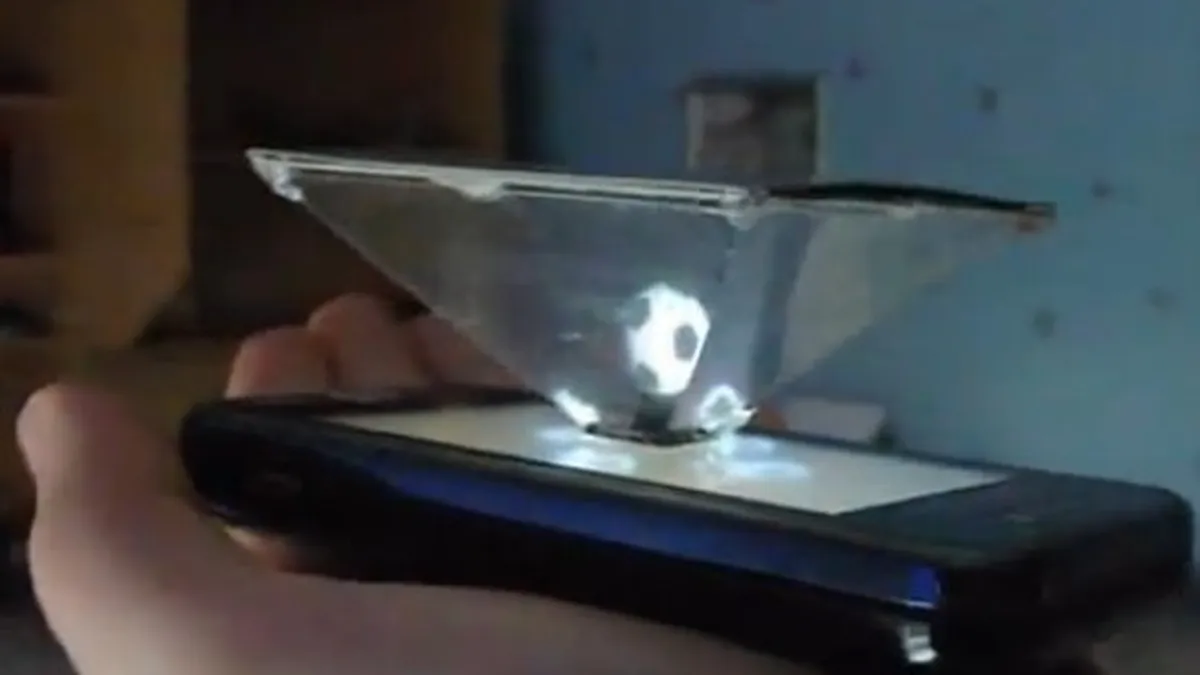 Telefonul cu holograma ar putea fi lansat in urmatorii cinci ani