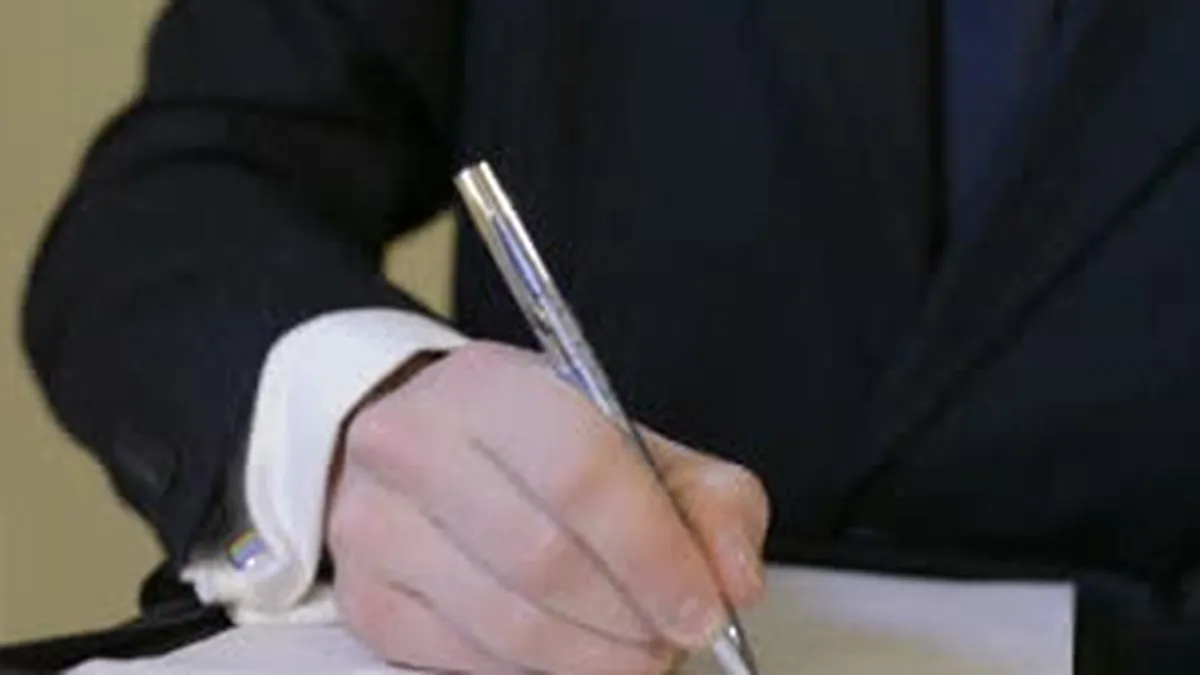 Romanii au o incredere in economie cum nu au mai avut inca dinainte de criza