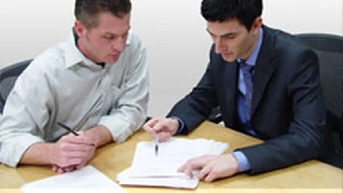 Vasilescu: Bancile ar trebui sa-si completeze echipele cu psihologi si sociologi