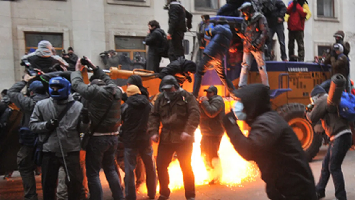 Ce ne ameninta din Ucraina: Al treilea razboi mondial sau batalia gazelor?