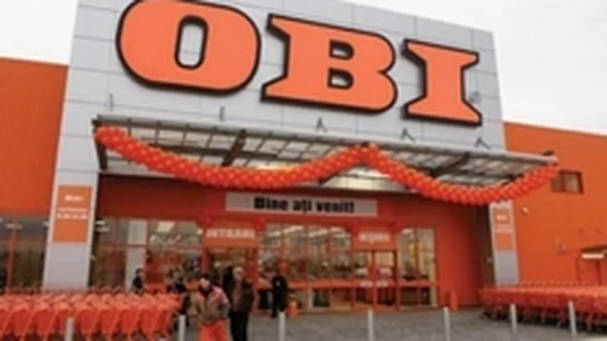 Obi se pregateste sa plece din Romania