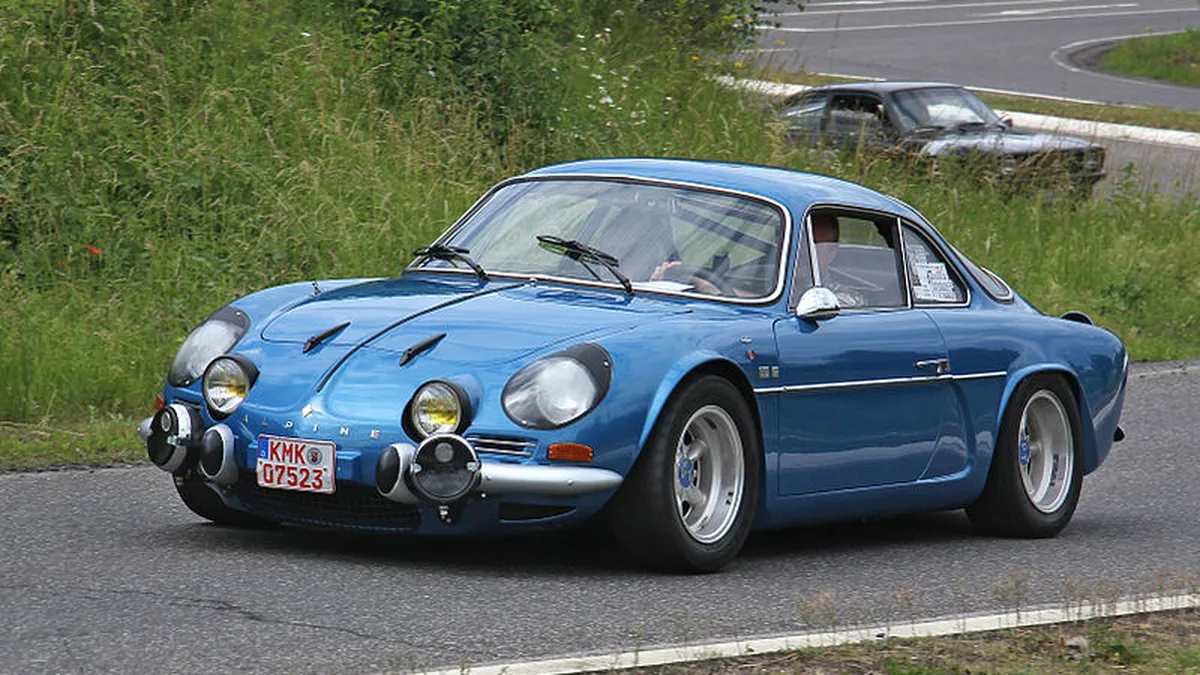 Renault va relansa pe cont propriu brandul sport Alpine