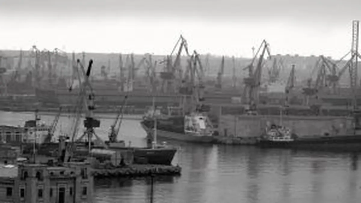 Portul Constanta nu mai e obiectiv strategic national? Cine si de ce se opune listarii la Bursa