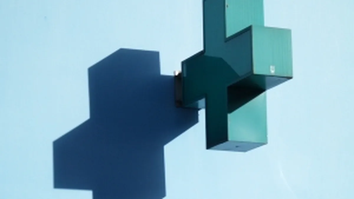 Cel mai ravnit brand de farmacii: Traseul matragunei de la Gorj la Bucuresti