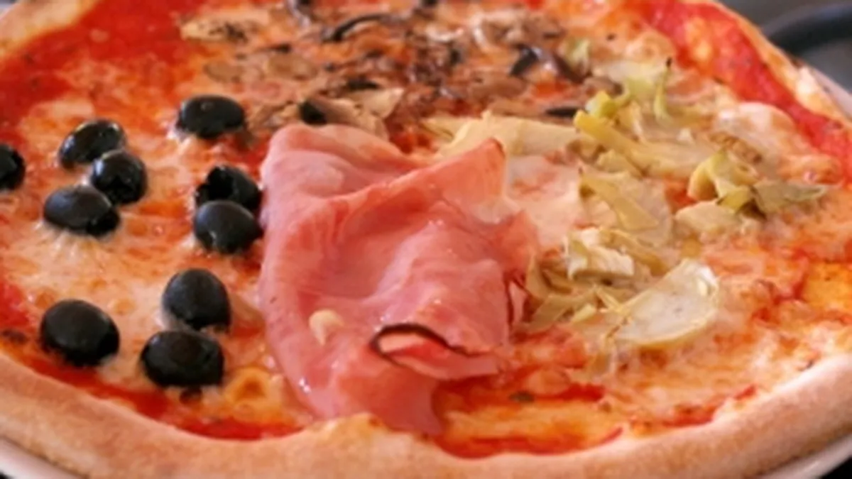 Cati bani cheltuim pe mancarea comandata acasa si la birou