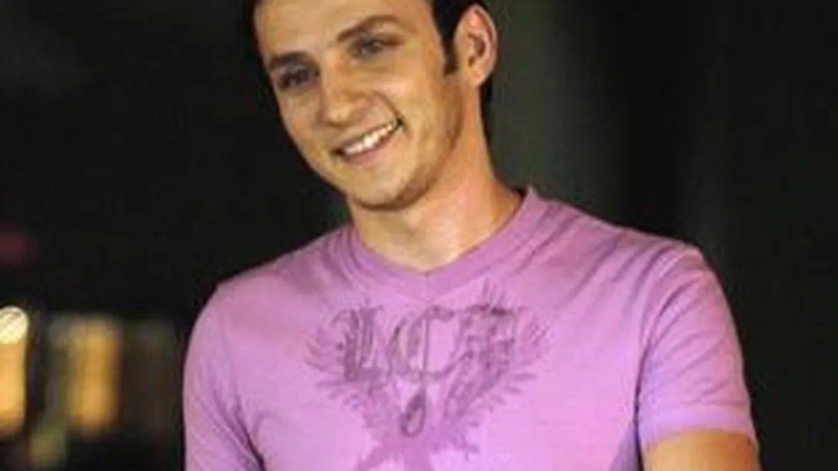 Mihai Traistariu da in judecata Times New Roman si cere daune de 2 miliarde de lei