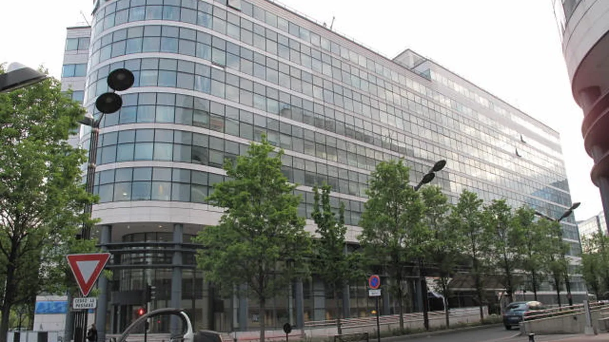 Lupta anti-globalizare a Frantei: Preia 20% din Alstom, inainte sa ajunga pe mainile americanilor