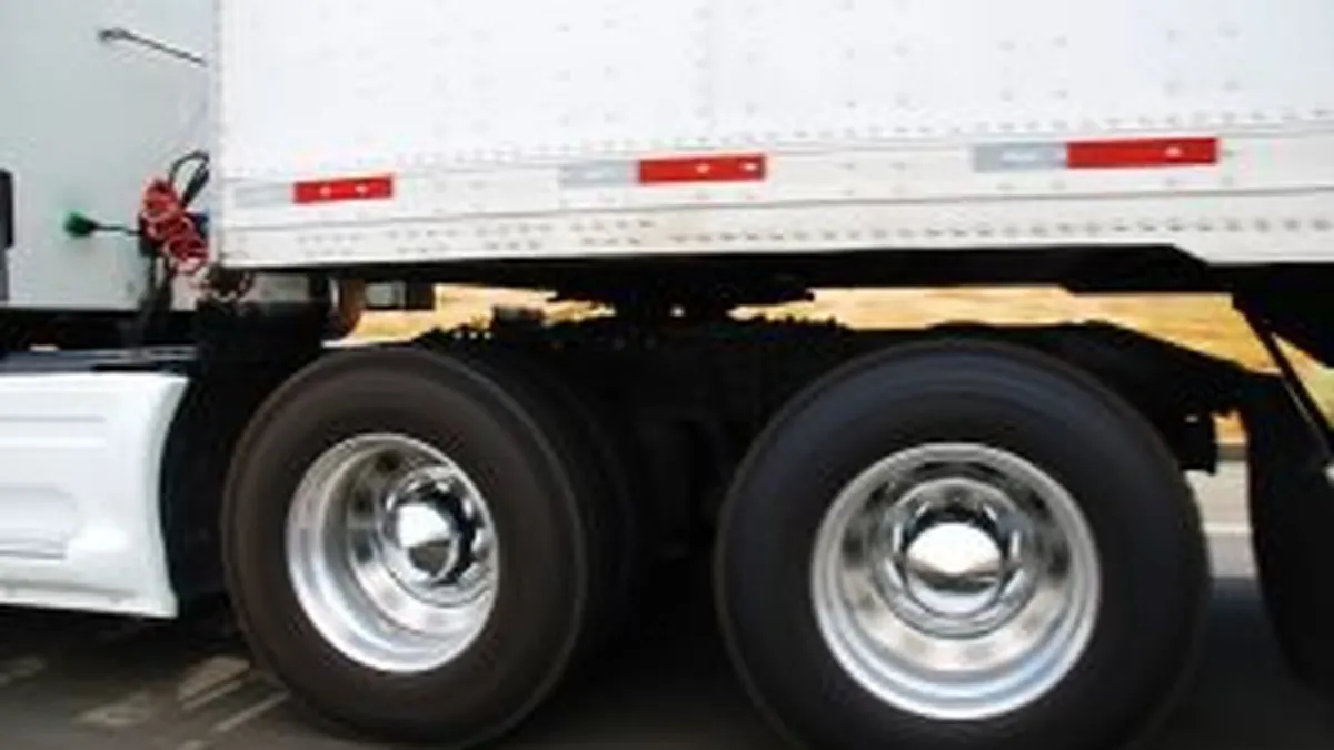 Avertisment: Transportatorii cresc preturile cu cel putin 15%