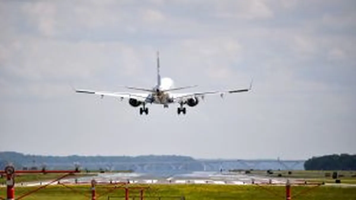 Taxa pe aer curat intr-un aeroport international