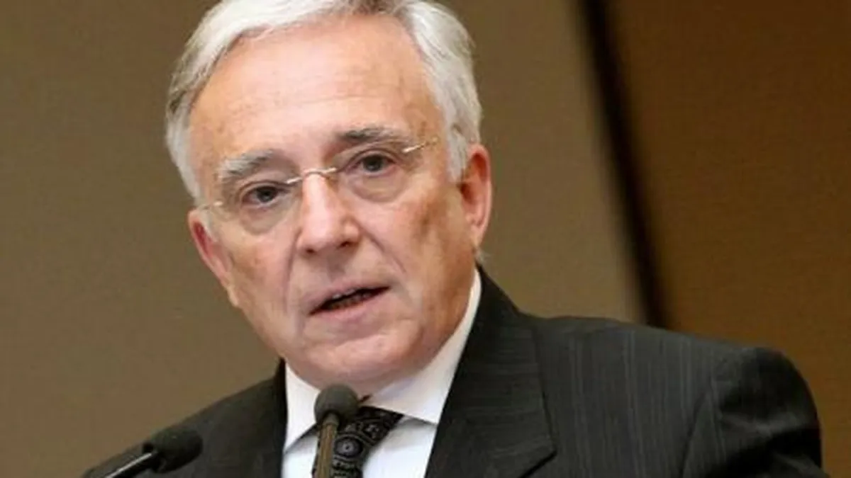 Isarescu: Vom intra in zona euro cand o autostrada va trece Carpatii. Sa se dezvolte si Las Fierbinti