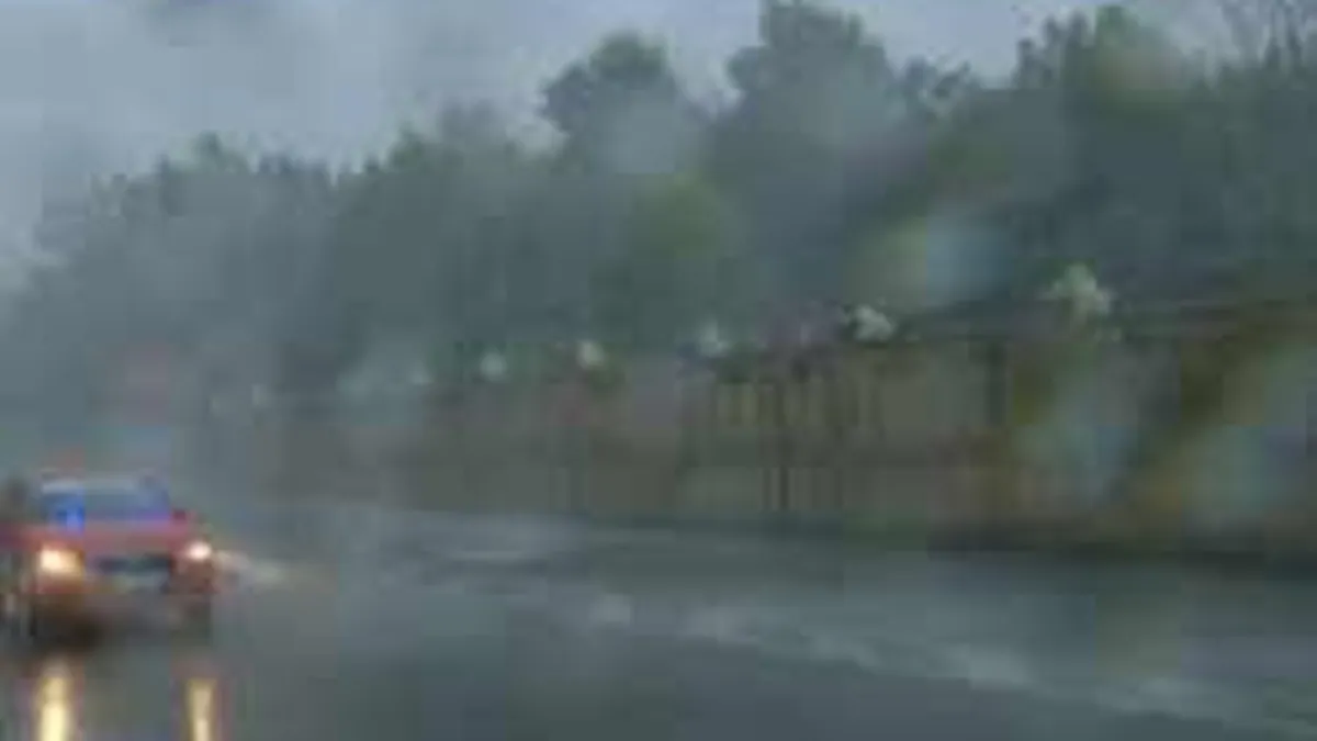 Furtuni in sud-estul tarii, pana duminica seara