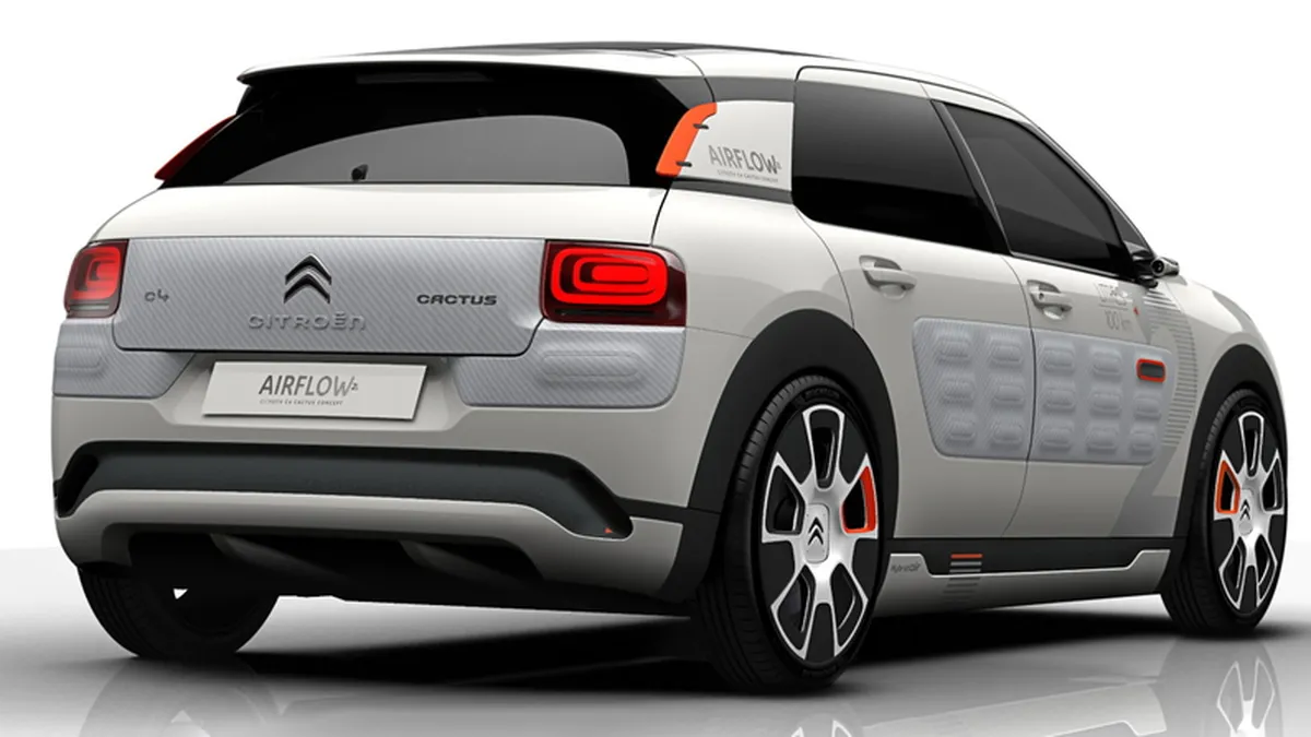 Producatorii auto francezi prezinta noi modele eficiente energetic la salonul de la Paris