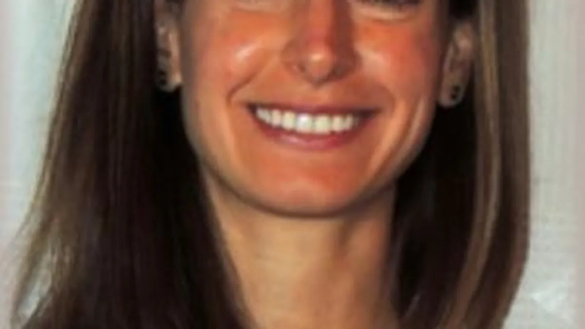 Wizz Air isi mareste echipa de vanzari