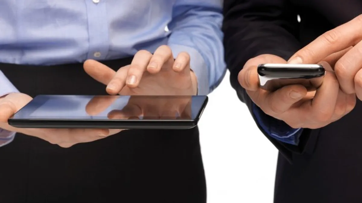 Bestjobs.ro: Peste 300.000 de aplicari de pe telefonul mobil in septembrie