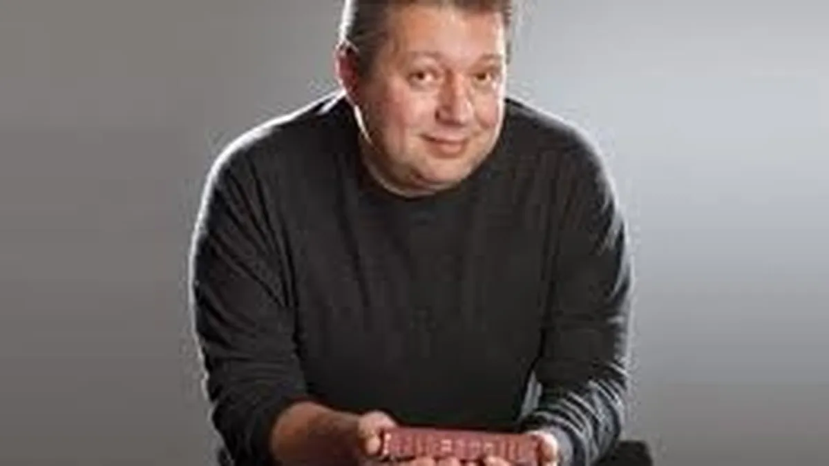 Concedieri la Prima TV: Curatenie de toamna sau probleme financiare in regatul lui Burci?