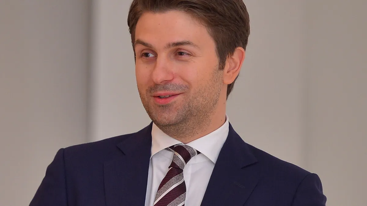 Cum vrea Elefant.ro sa intre in offline cu ajutorul corporatistilor