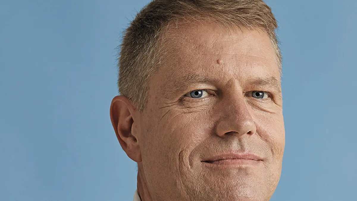 Gaudeamus 2014: Numar record de vizitatori. Cartea lui Iohannis, cea mai ravnita la targ