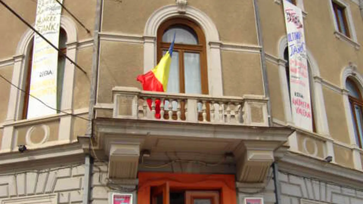 Teatrul Evreiesc va fi refacut cu 2,5 milioane euro fara TVA