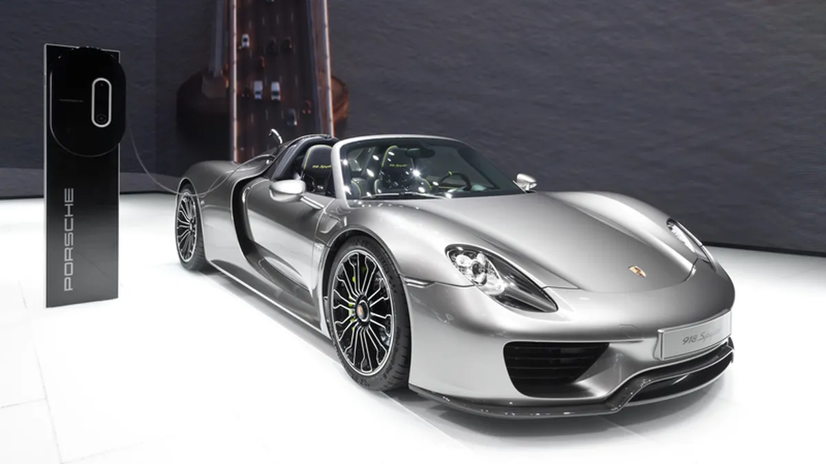 Porsche a epuizat editia limitata a supermasinii 918 Spyder. Vezi cat costa