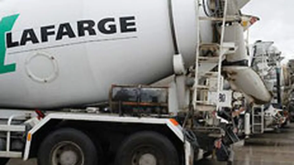 Cine ar putea cumpara activele Lafarge din Romania