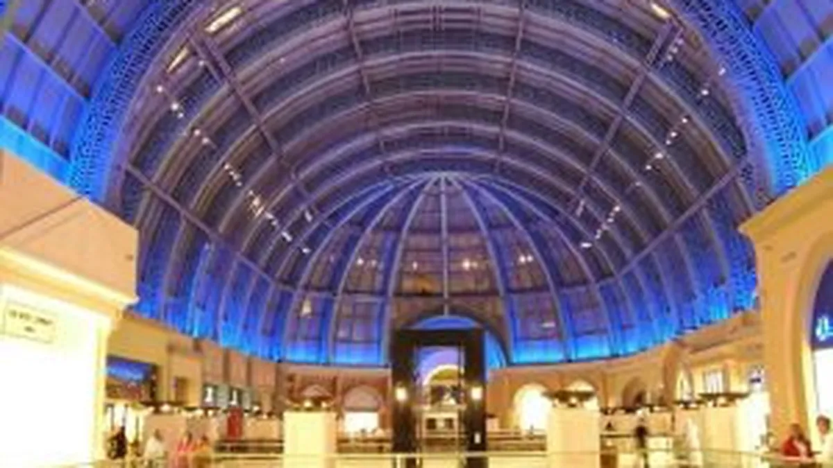 Vacanta de Paste, intre pelerinaj la Ierusalim si shopping la Dubai. Cati bani scot romanii din buzunare