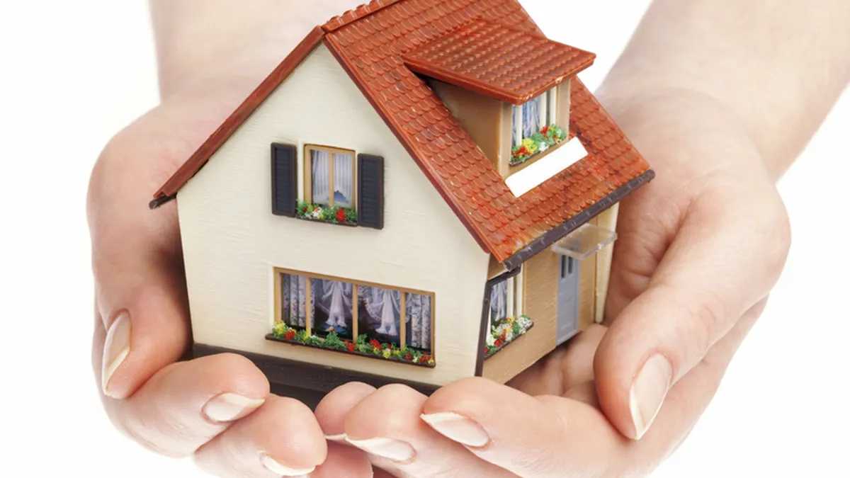 Casele au ajuns sa fie si de doua ori mai ieftine decat apartamentele cu 3 si 4 camere