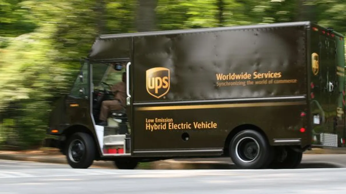 Cea mai mare companie de curierat din lume vrea sa investeasca un miliard de euro in Europa