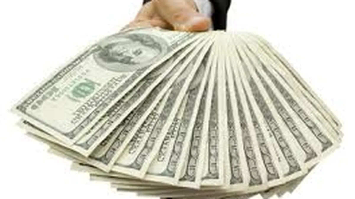 KazMunayGas ia 360 milioane $ de la BCR, ING, Raiffeisen si UniCredit