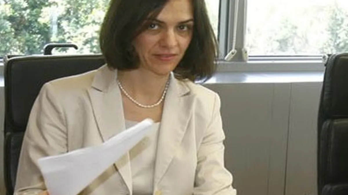 O româncă a preluat conducerea Misiunii FMI în Grecia