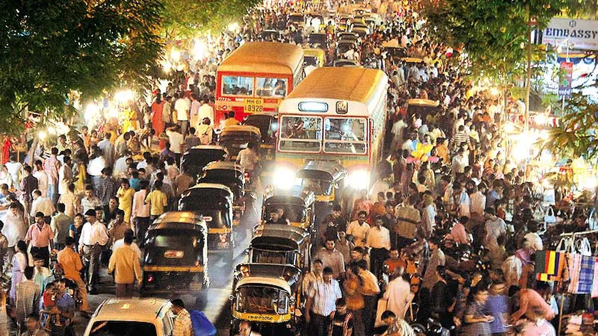 Orasul unde trebuie sa muncesti 3 secole pentru o locuinta, dar gunoaiele stau pe 4,4 mld.$