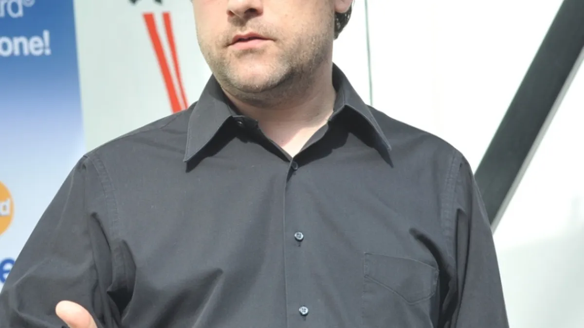 Mobilitatea la români: O treime din plățile online sunt făcute de pe smartphone, majoritatea Android