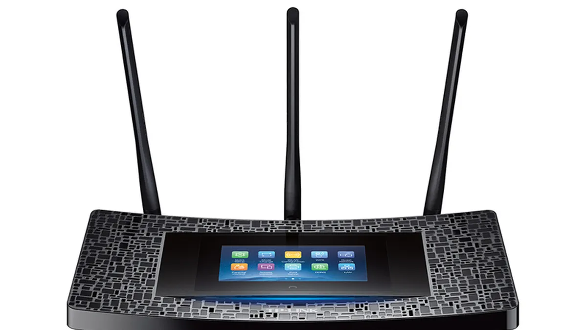 Premieră pe piața românească de rețelistică: TP-Link lansează routerul cu ecran tactil