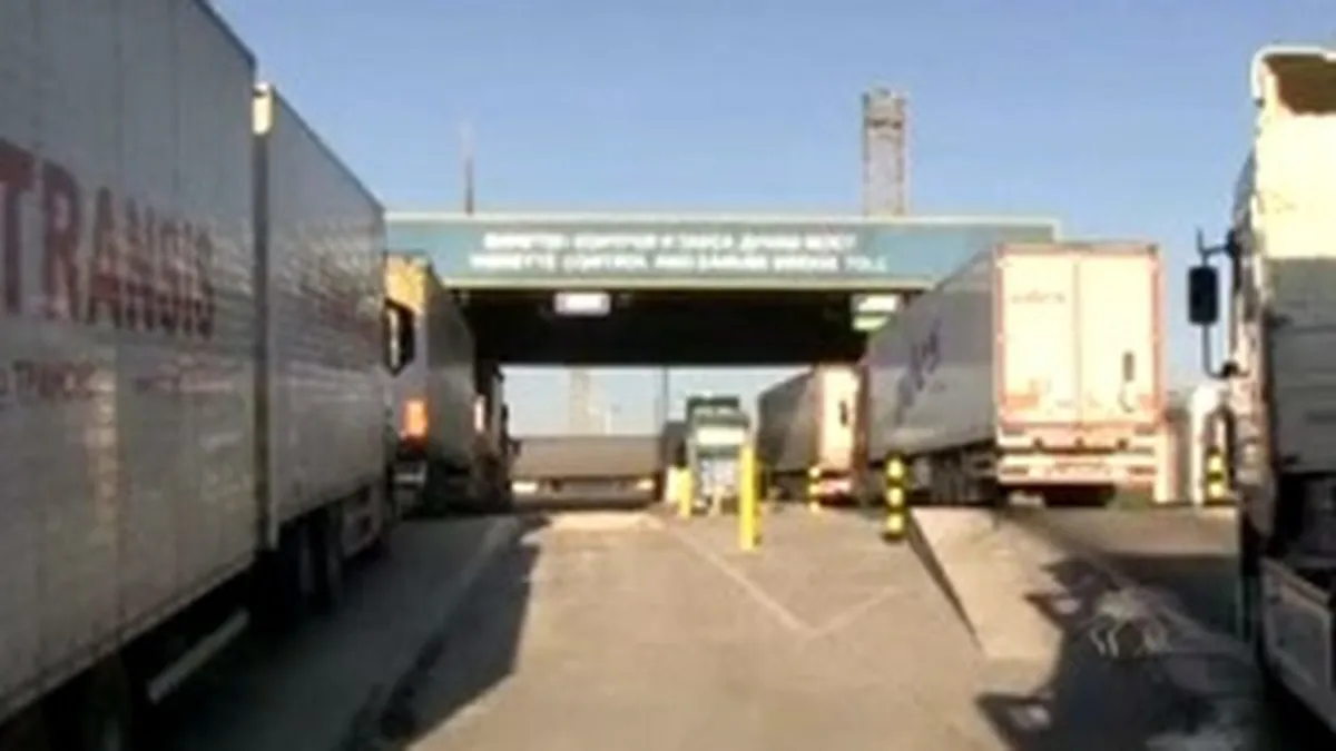 Cozi interminabile la granița bulgaro-română