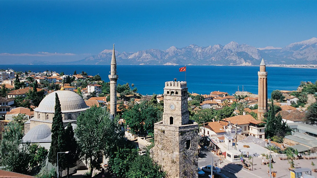 Prestige Tours International lansează în premieră un charter către Antalya din Suceava