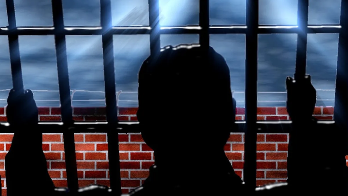 Britanicii acuza ca inchisorile lor se umplu de romani, in timp ce ale noastre se golesc