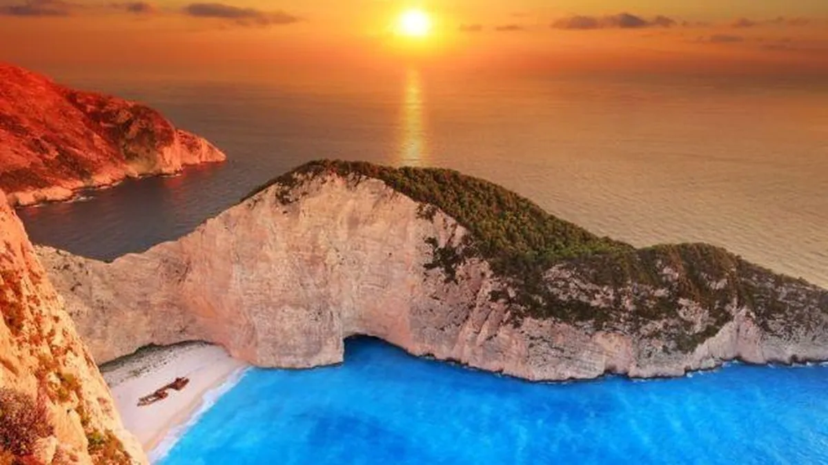 Efectele atentatelor din Turcia: Cresc rezervarile last minute catre Grecia, Spania si Portugalia