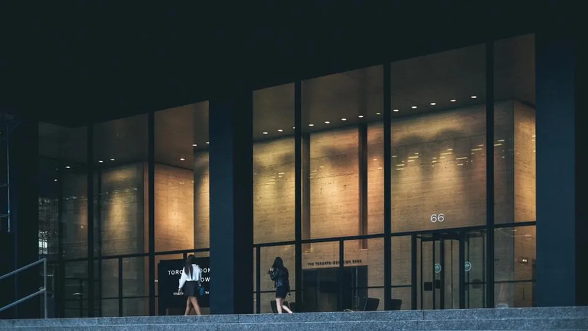 Firmele care au miscat piata de inchirieri birouri in primul semestru