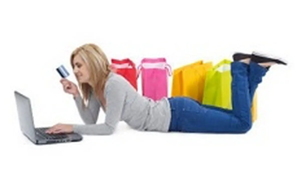 Preferințele românilor în materie de fashion online