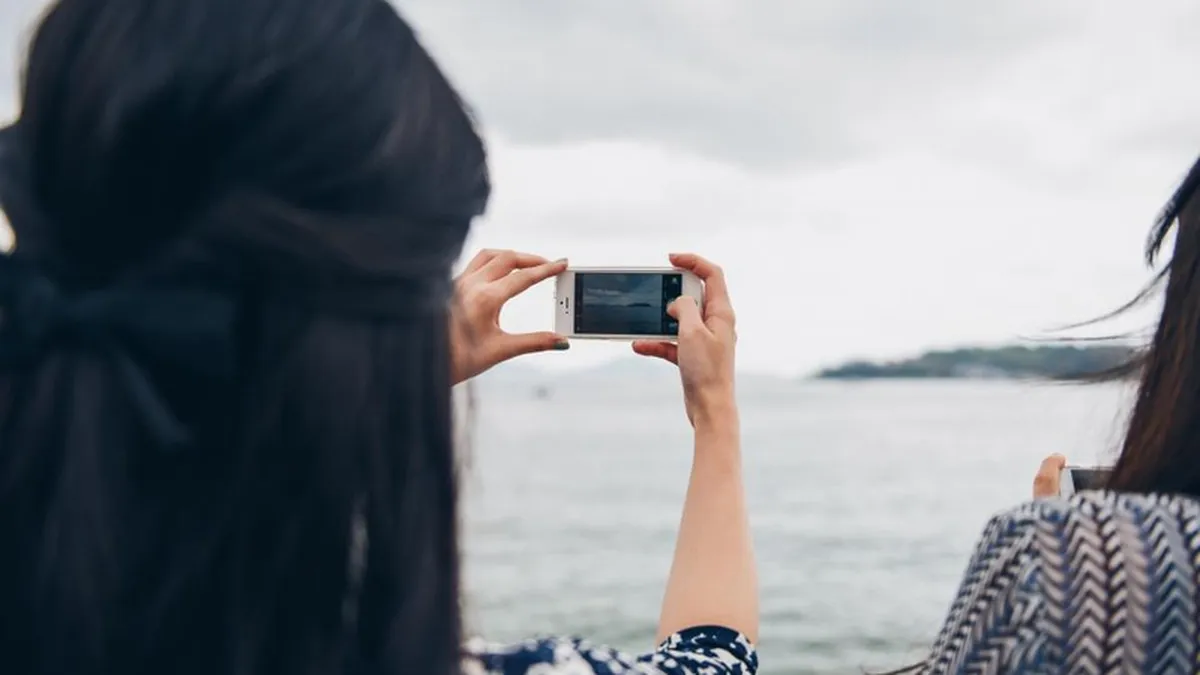 70% dintre utilizatorii europeni folosesc telefonul pentru a se orienta in vacanta