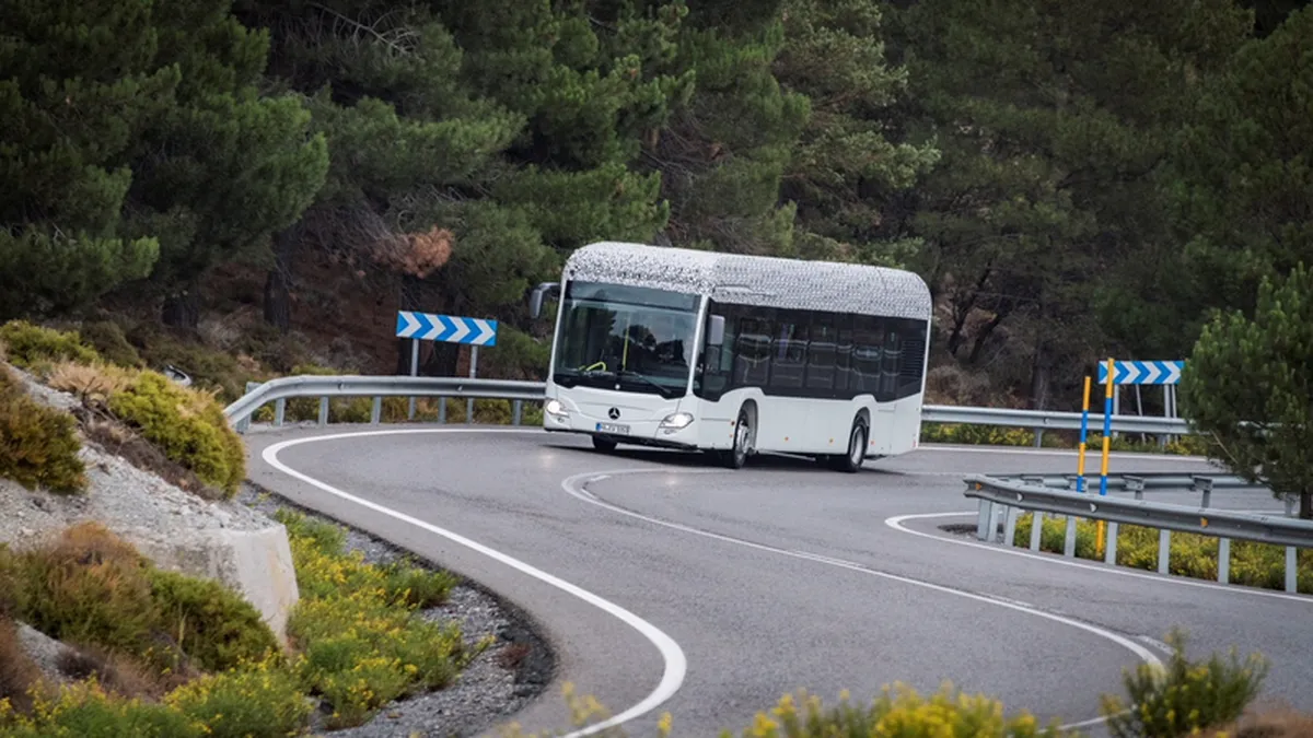Daimler primeste a treia comanda pentru autobuzele electrice Mercedes, inainte de lansarea oficiala