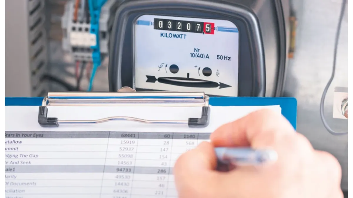 Eurostat: România este pe locul patru în Europa la creşterea preţului energiei electrice